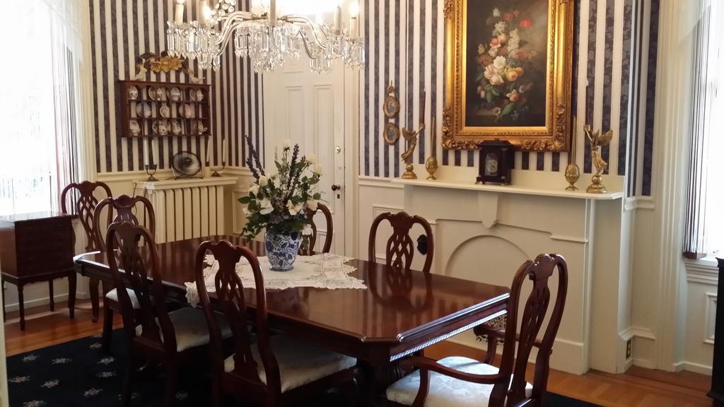 Lovelace Manor Bed And Breakfast Lancaster Luaran gambar