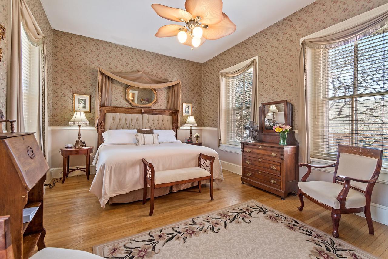 Lovelace Manor Bed And Breakfast Lancaster Luaran gambar